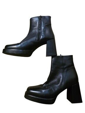 L'amour Plat70 Block Heel Platform Leather Ankle Booties- 39